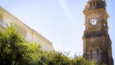 Makhanda City Hall, home to Makana Local Municipality. Official records show the municipality has accumulated nearly R1 billion in unauthorised, irregular and fruitless expenditure over years of repeated audit failures. Photograph: The Baseline
